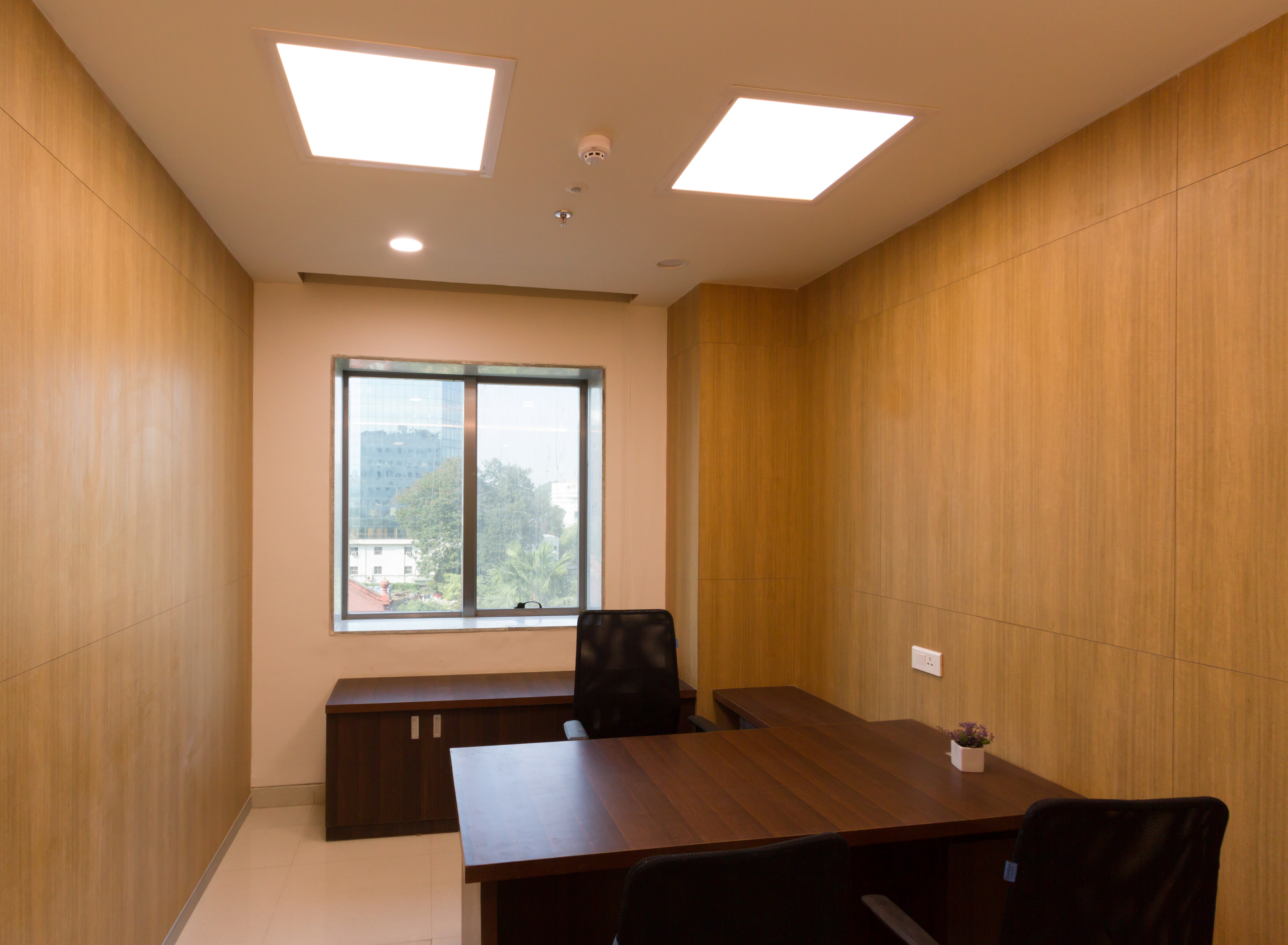 Corporate Office Spaces interior view 3