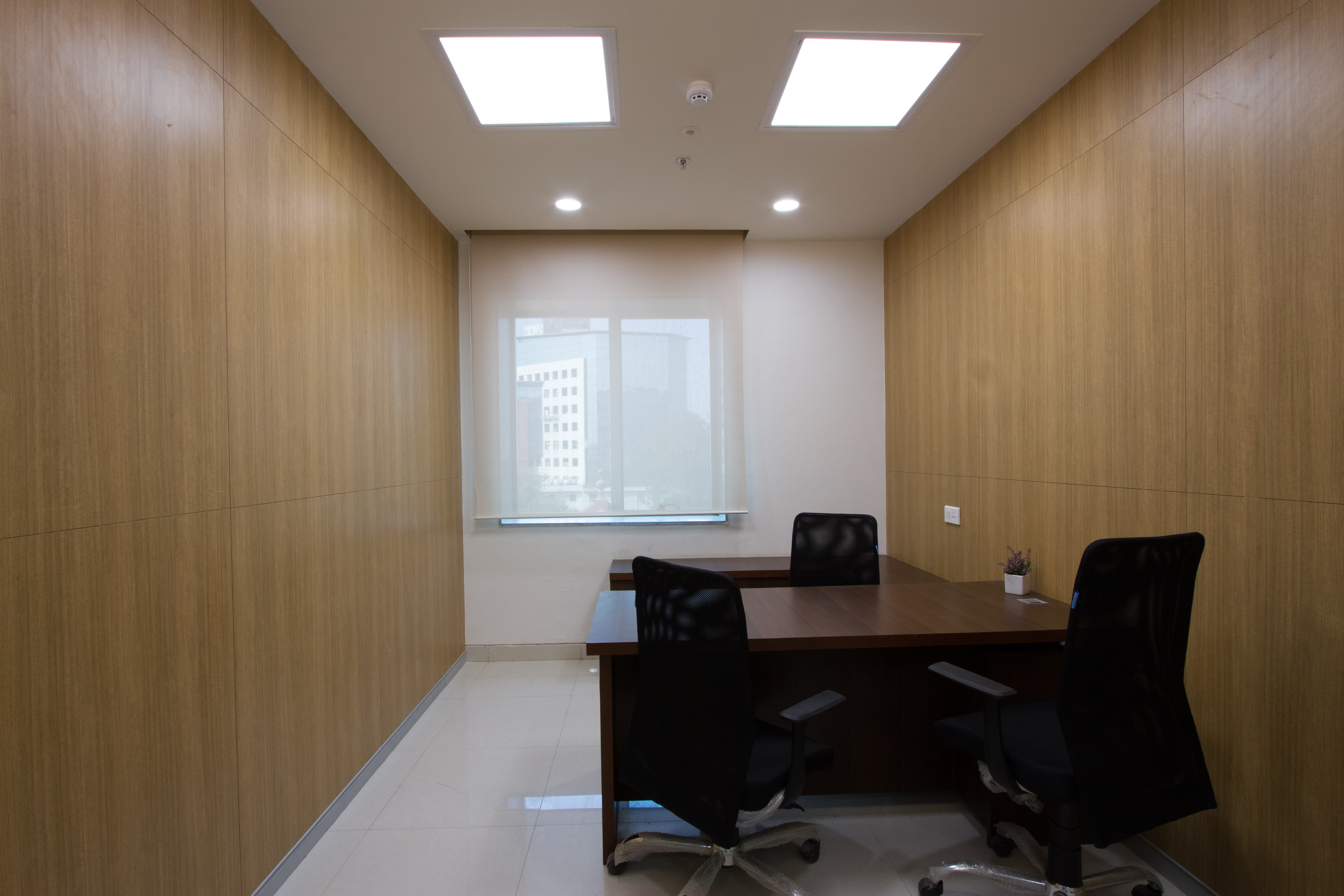 Corporate Office Spaces interior view 2